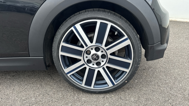 MINI Convertible 1.5 Cooper Exclusive 2dr Auto Petrol Convertible